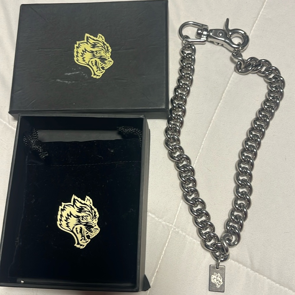 Darc Sport NFGU Wolf Chain
